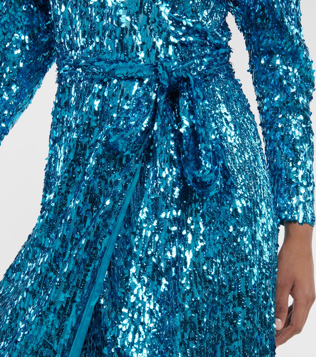 Wickelkleid mit Pailletten | Rotate