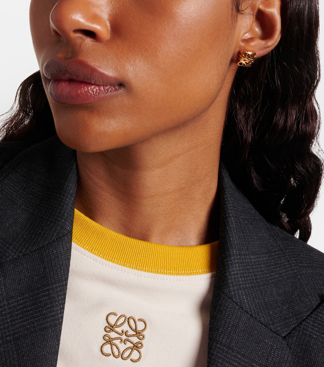 أقراط للأذن Bombé Anagram  | Loewe