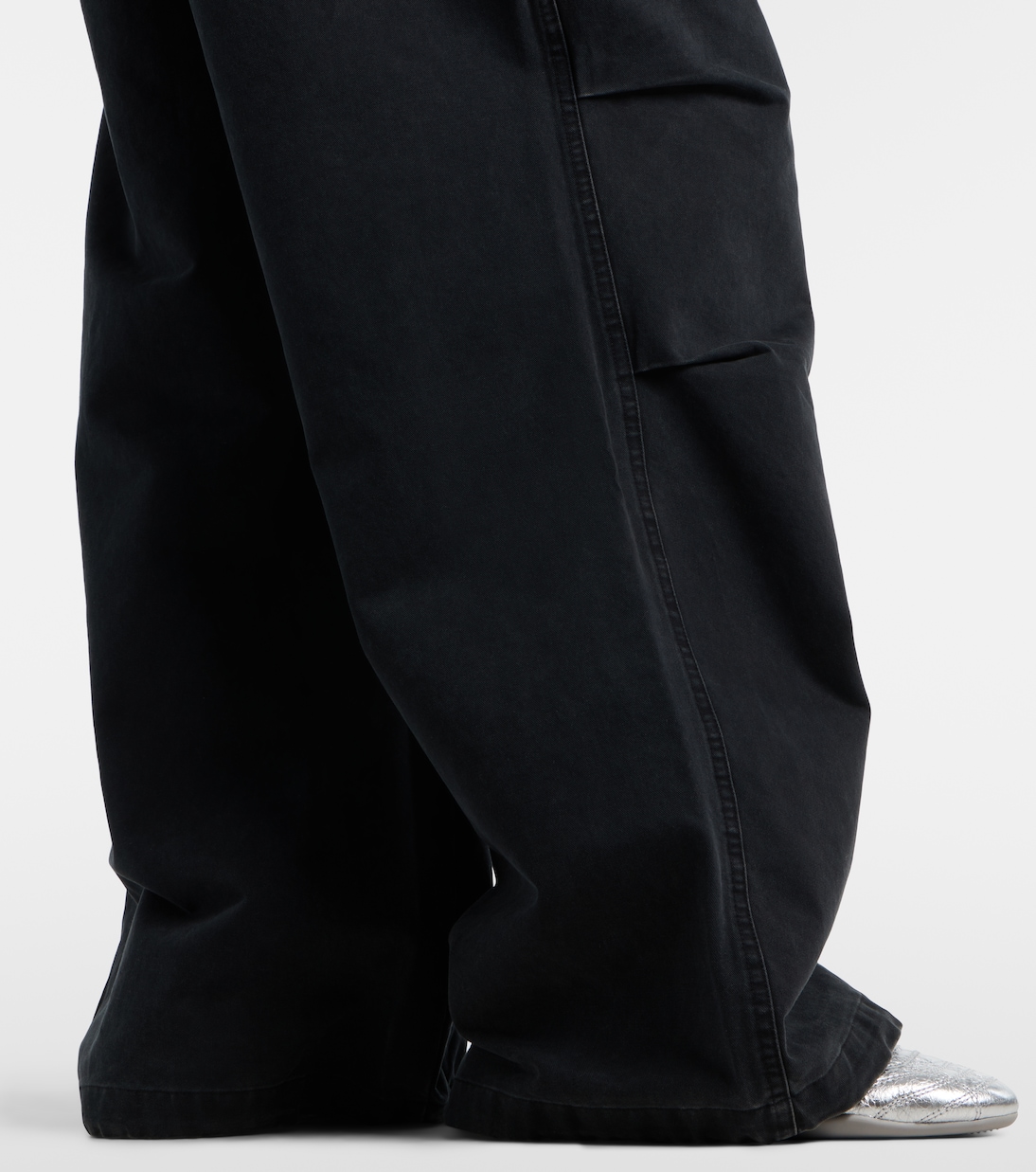 Barren cotton cargo pants | Entire Studios