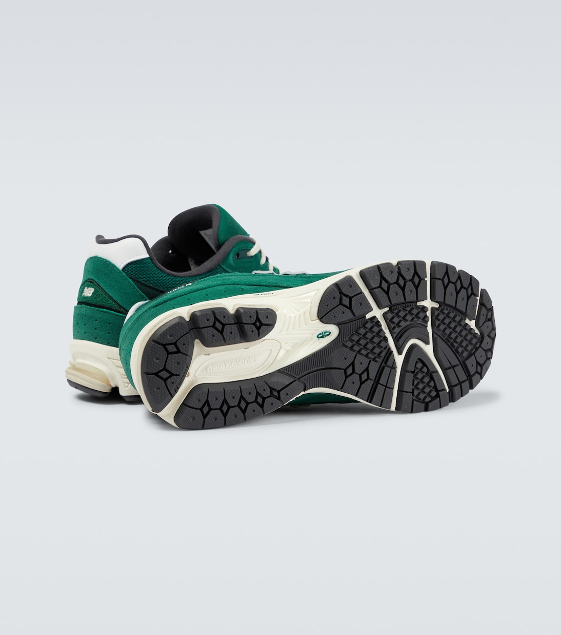 Sneakers 2002R in suede e pelle | New Balance