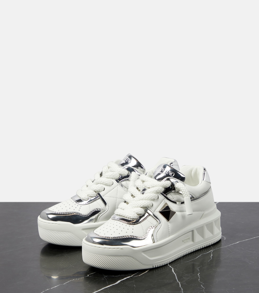Sneakers One Stud XL con platform | Valentino Garavani