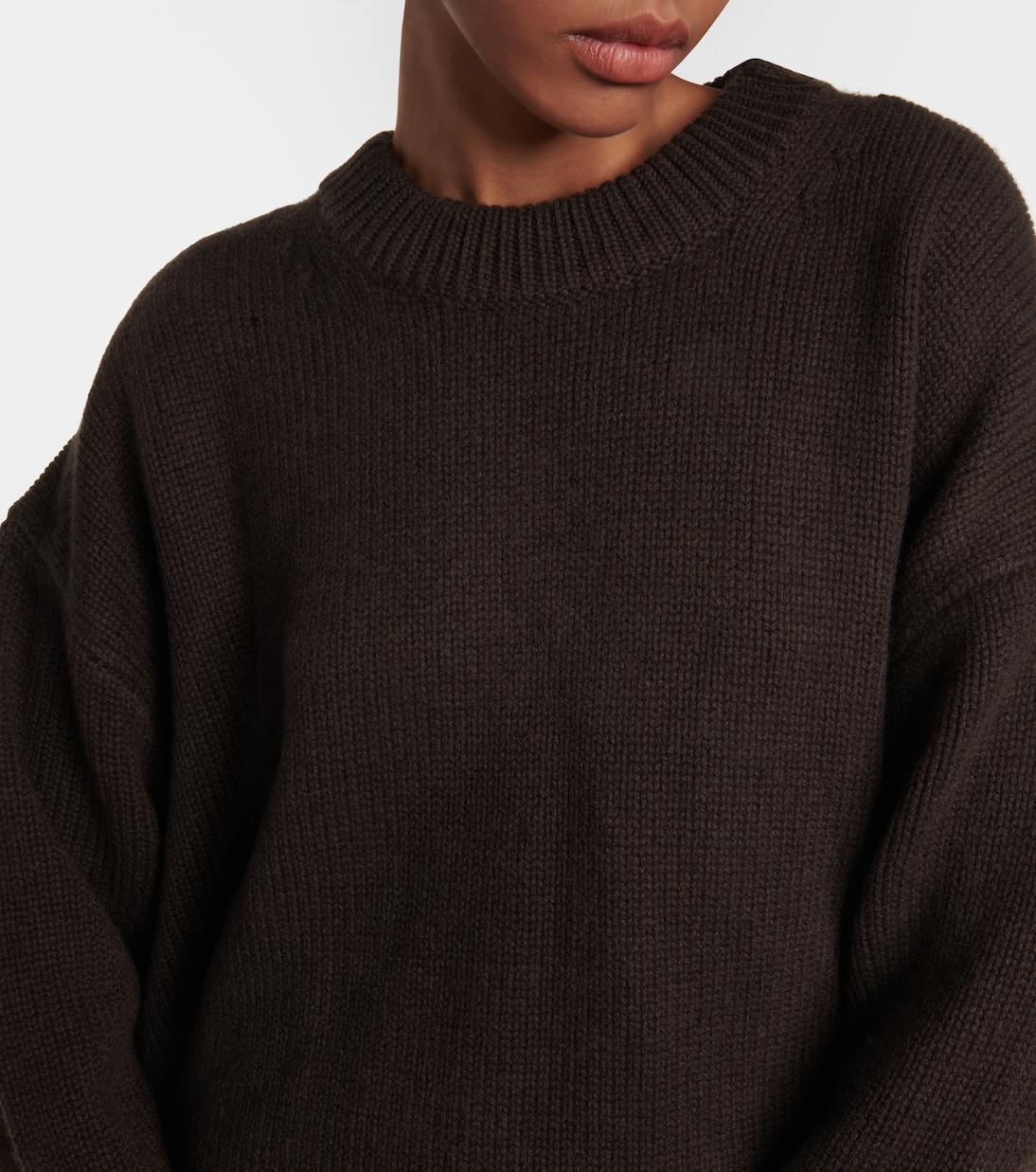 Renske cashmere sweater | Lisa Yang