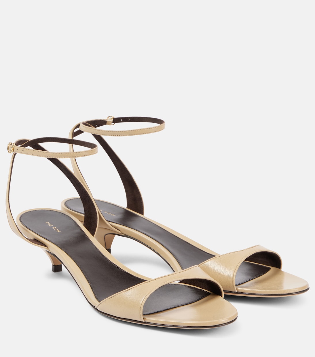 Sandali in pelle Vika 35: stile giovane e comfort moderno