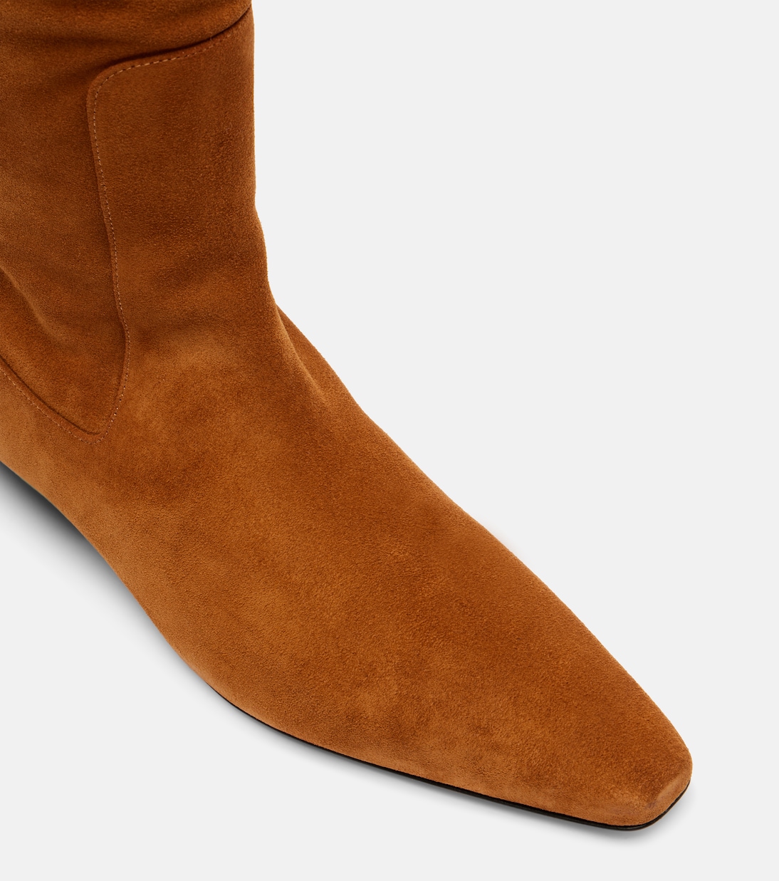 Stiefel Wally aus Veloursleder | Staud