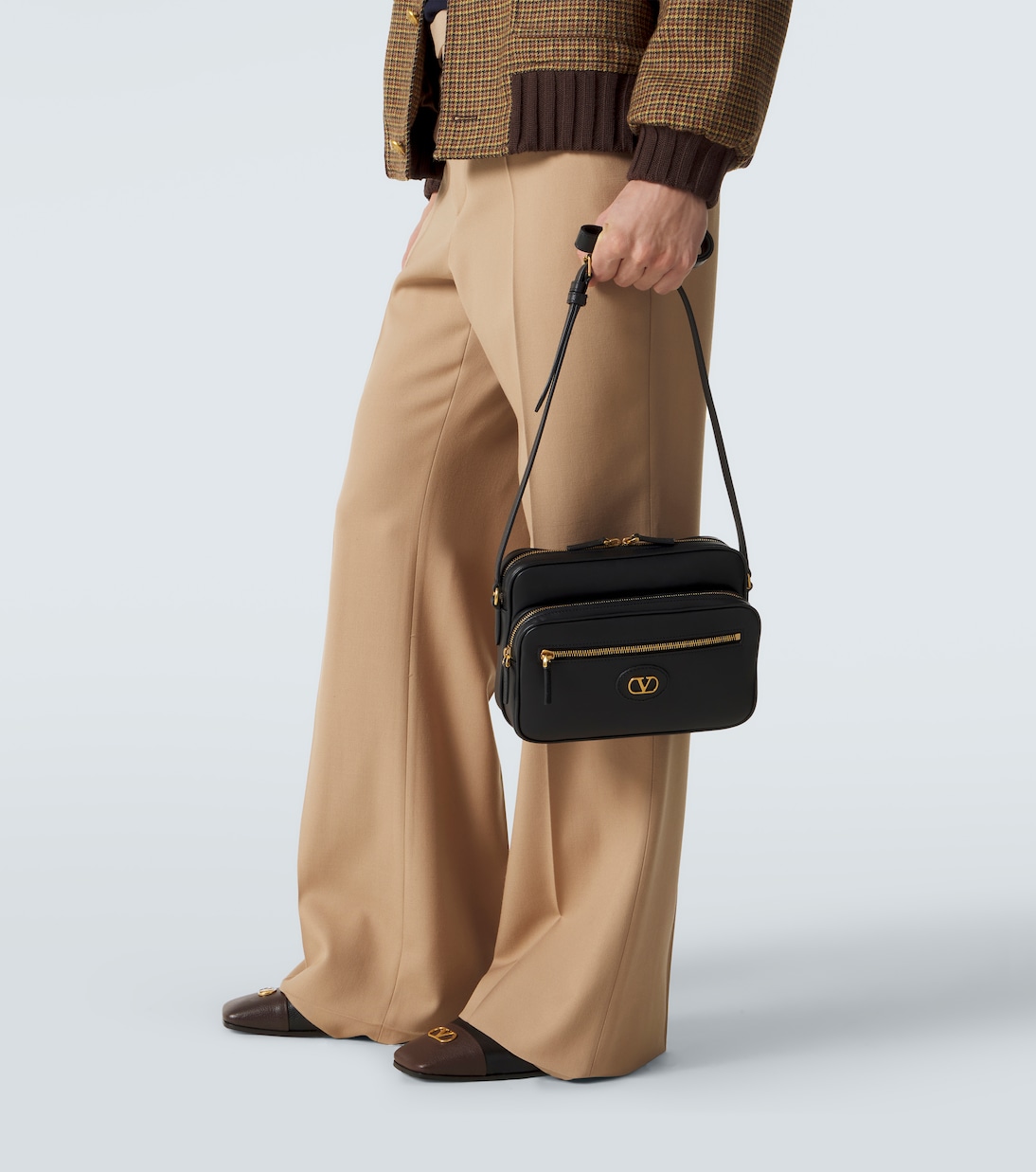 VLogo leather camera bag | Valentino Garavani