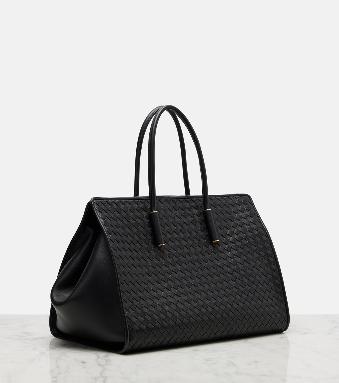 Barbara Medium leather tote bag | Bottega Veneta