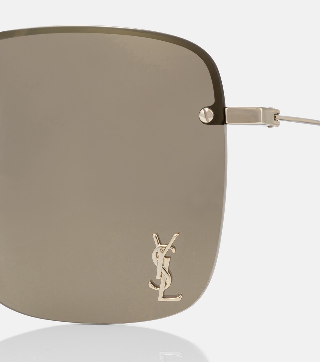 Occhiali da sole aviator Saint Laurent SL 312: stile giovanile e tendenza