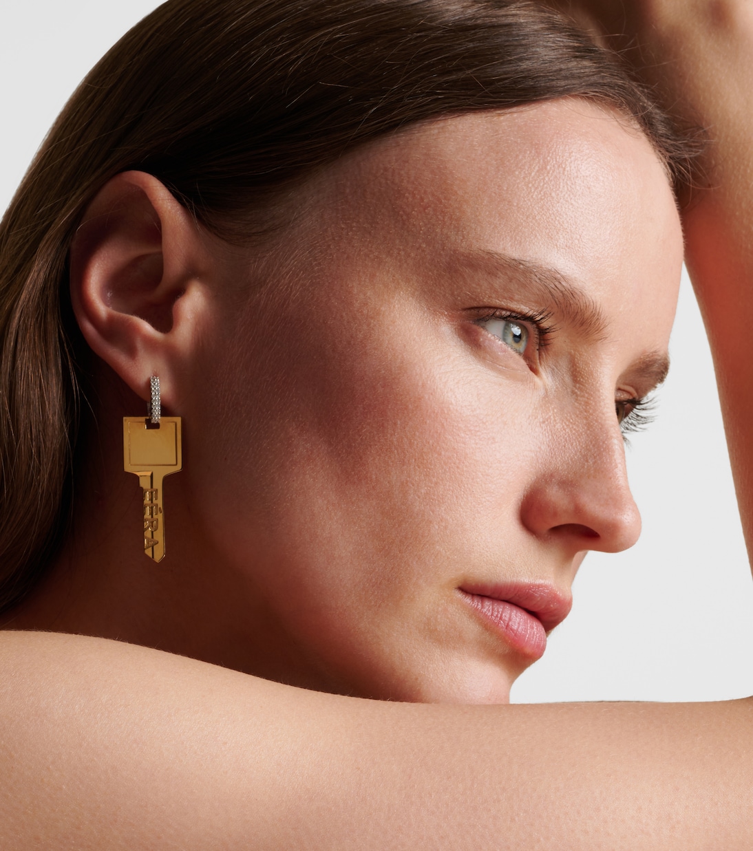 Boucle d’oreille unique Key Big en or 18 ct et diamants | Eéra