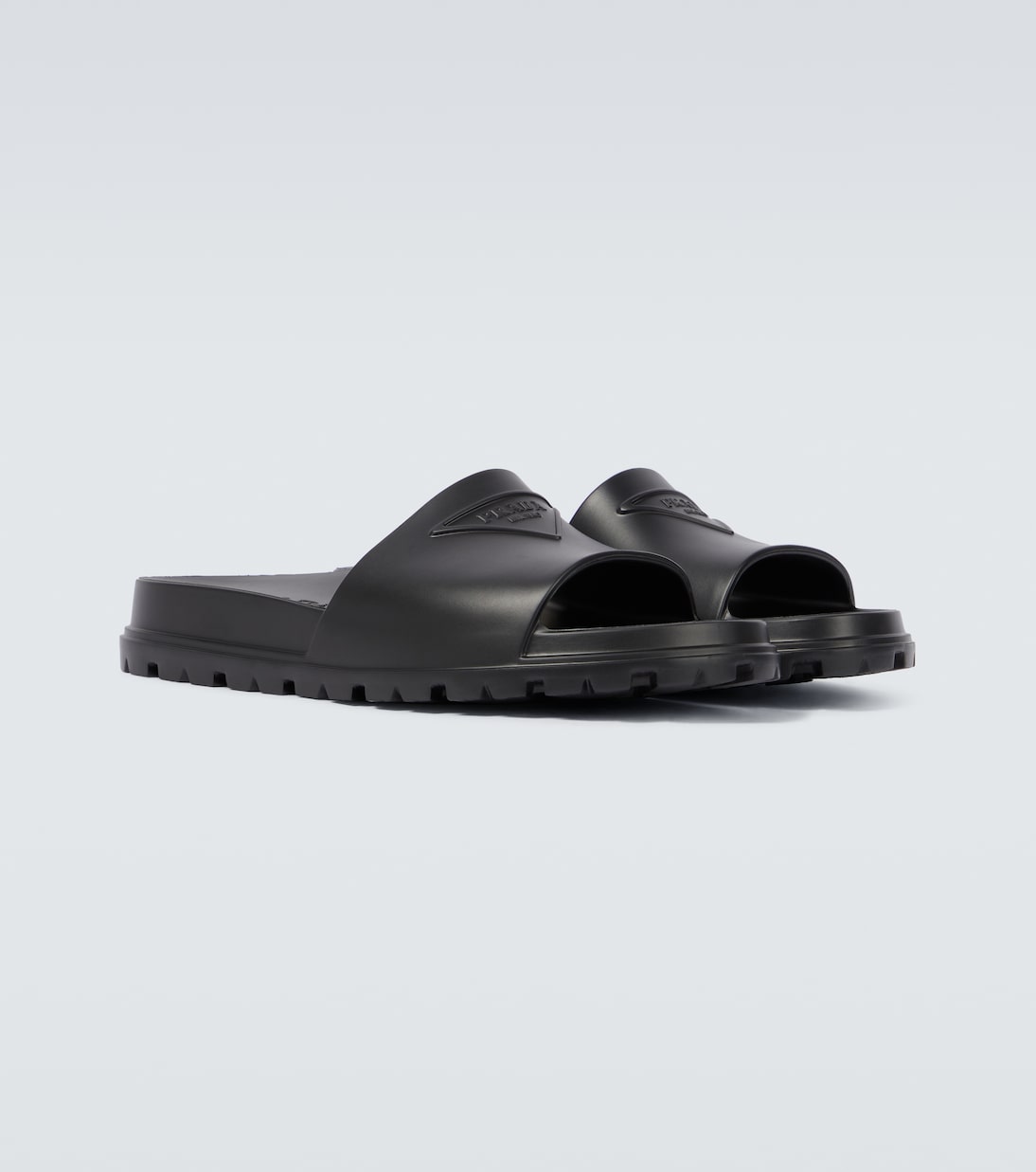 Prada rubber flip flops shop
