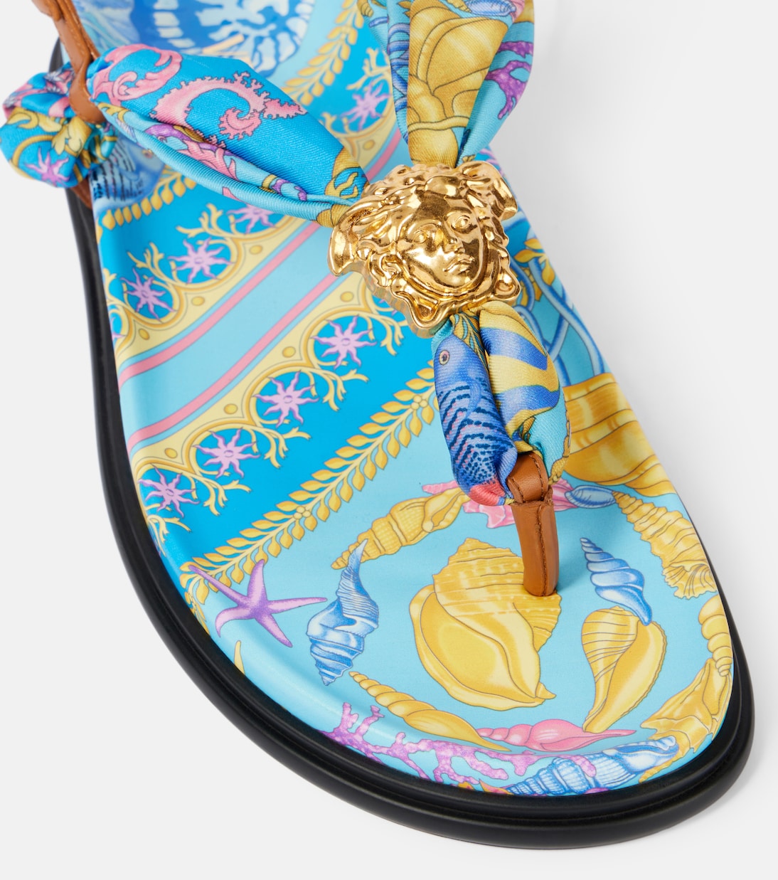 La Medusa printed thong sandals | Versace
