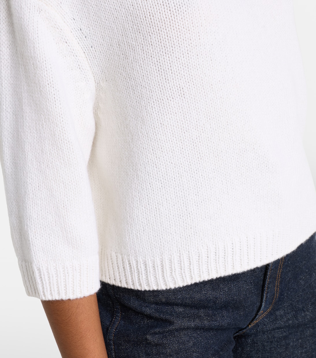 Sabina cropped cashmere sweater | Khaite