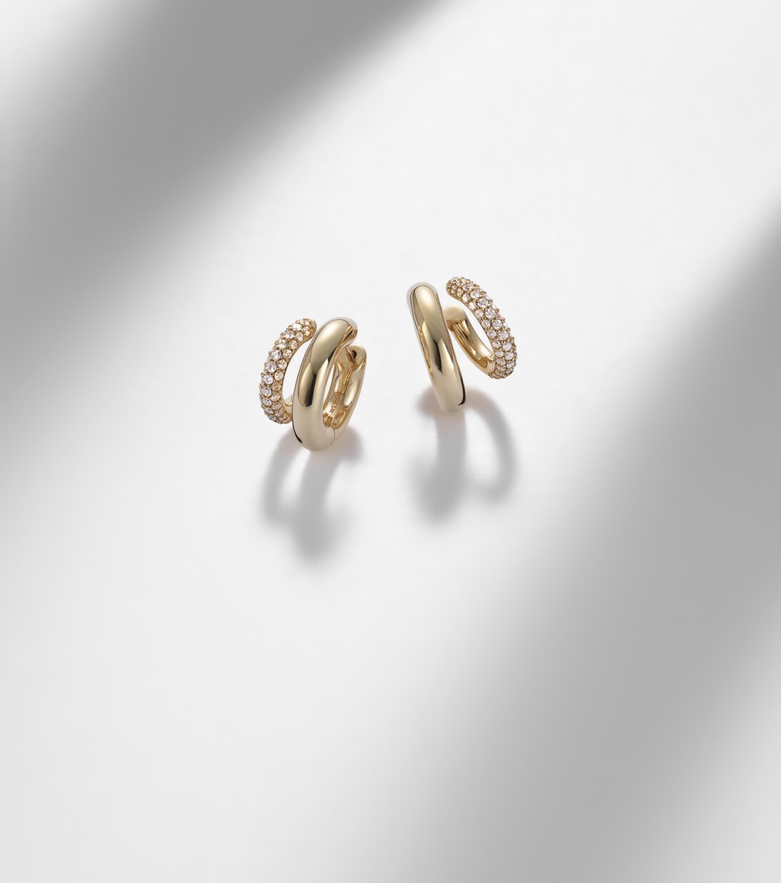 Tri-Link 14kt gold huggie earrings with diamonds | Sydney Evan