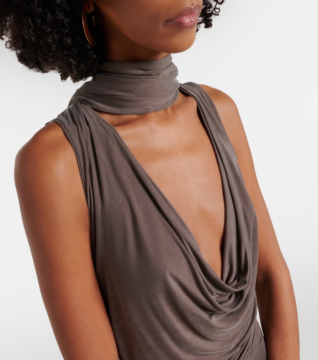 Abito lungo Alyve con scollo all’americana e drappeggio | Aya Muse