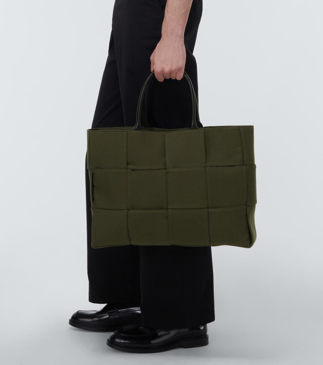 East-West Arco Intreccio Large canvas tote bag in green - Bottega  