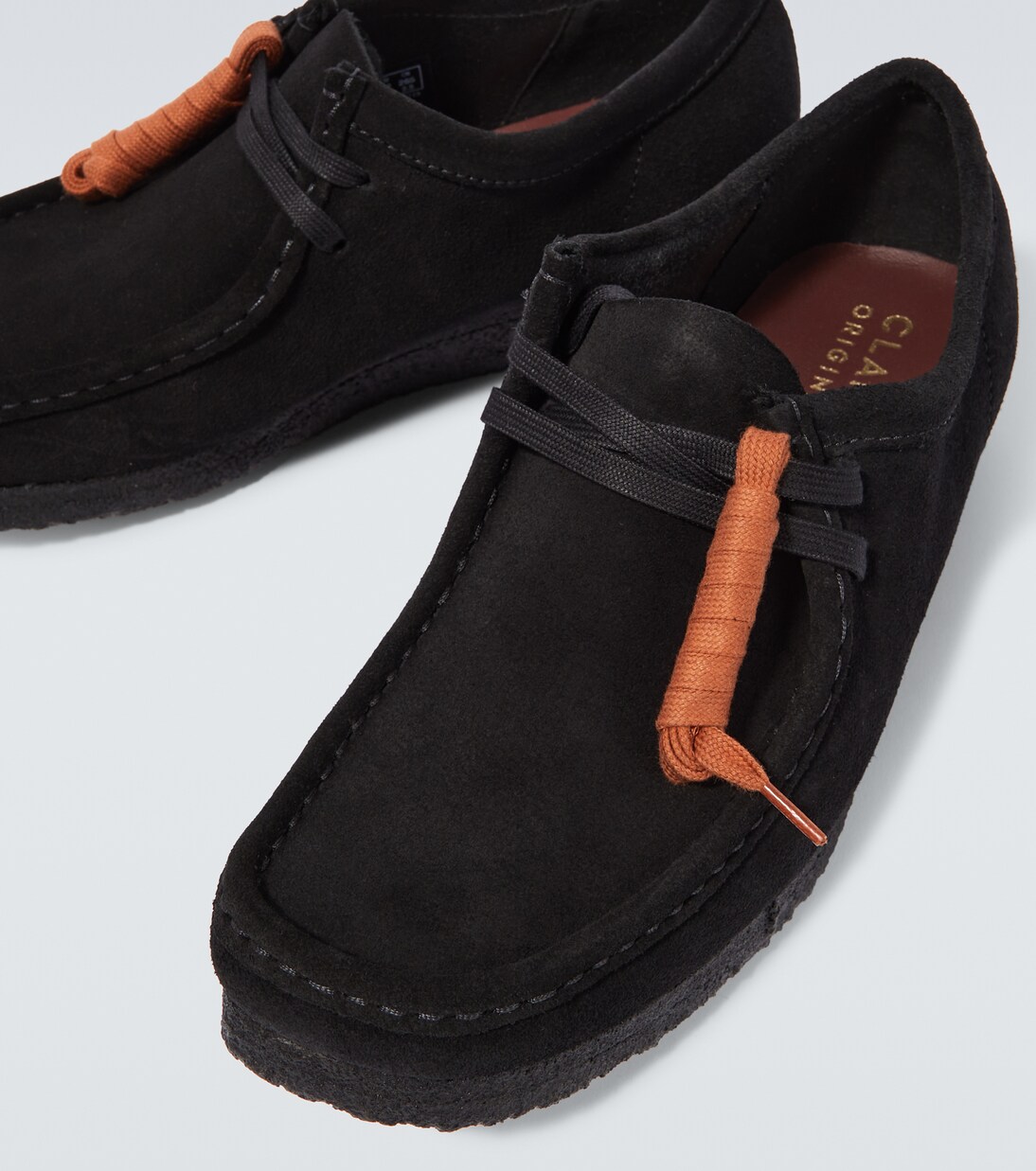 wallabee style shoes