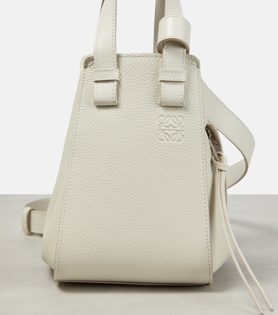 Borsa a spalla Hammock Compact in pelle | Loewe