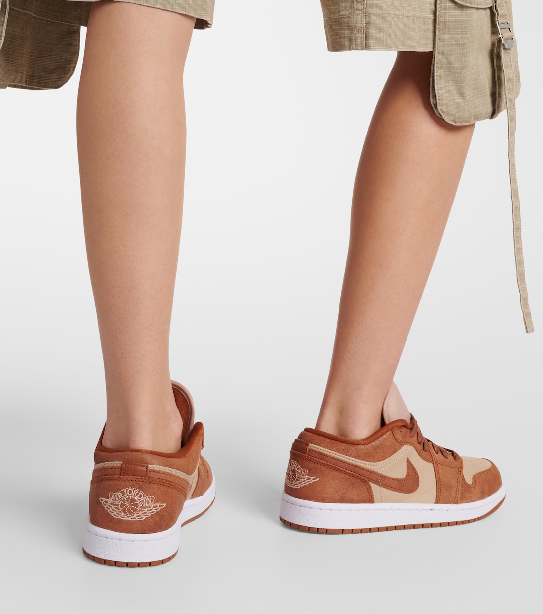 Baskets Air Jordan 1 Low en daim et cuir | Nike