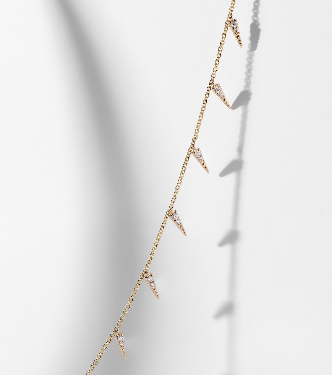 Braccialetto alla caviglia in oro 14kt con frangia e diamanti, stile giovane e moderno