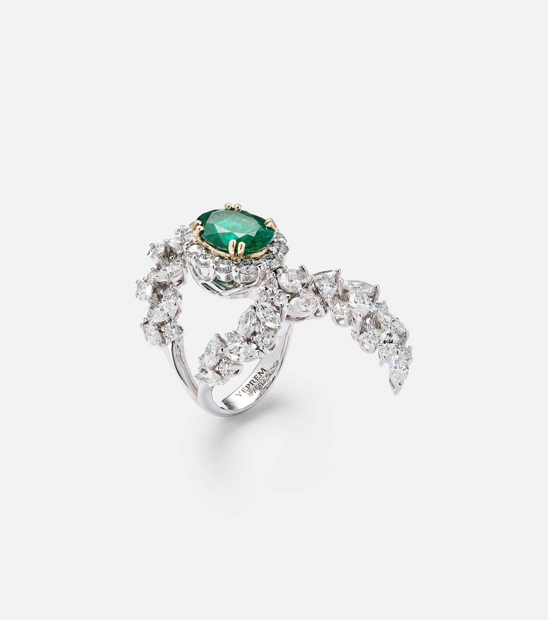 Anello YEPREM in oro bianco 18kt con smeraldo e diamanti per uno stile unico e raffinato
