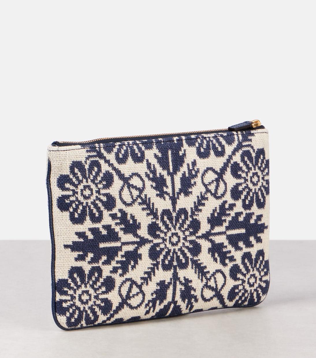 Pochette VLogo en jacquard à fleurs | Valentino Garavani