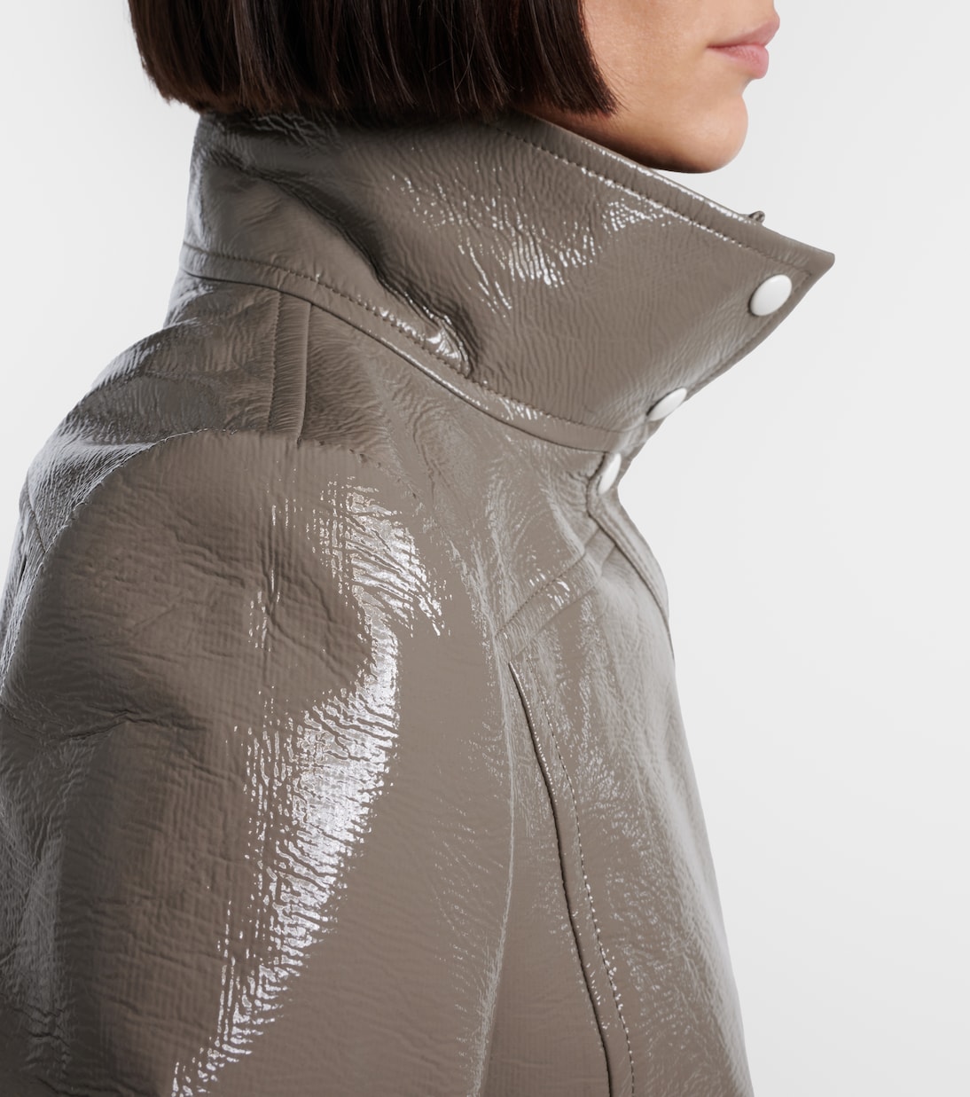 Bestickte Cropped-Jacke aus Vinyl | Courrèges