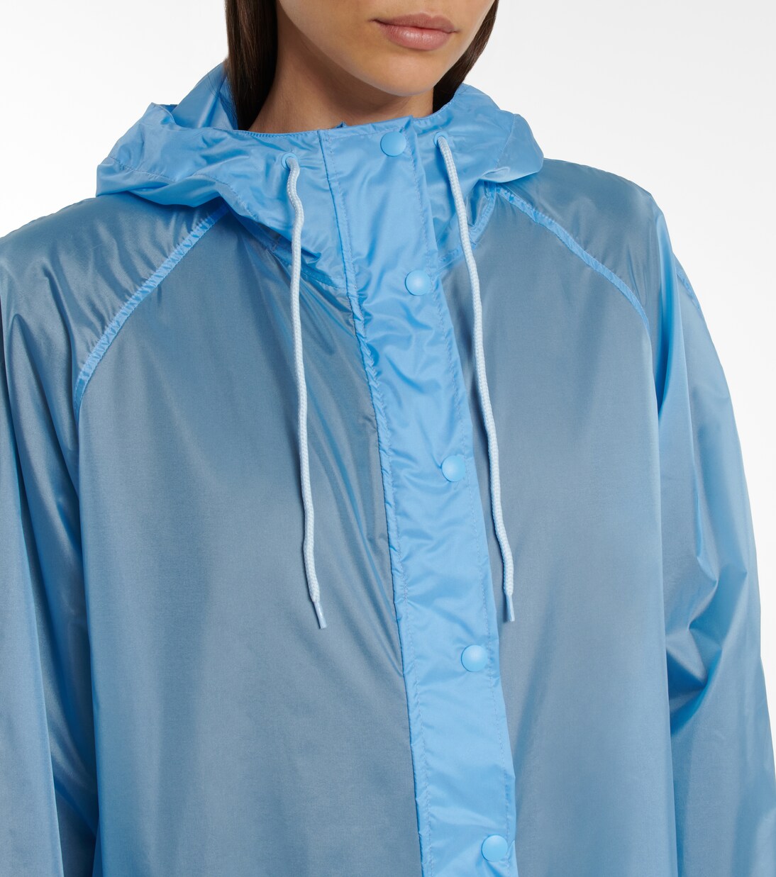 Impermeable con capucha | Wardrobe.NYC
