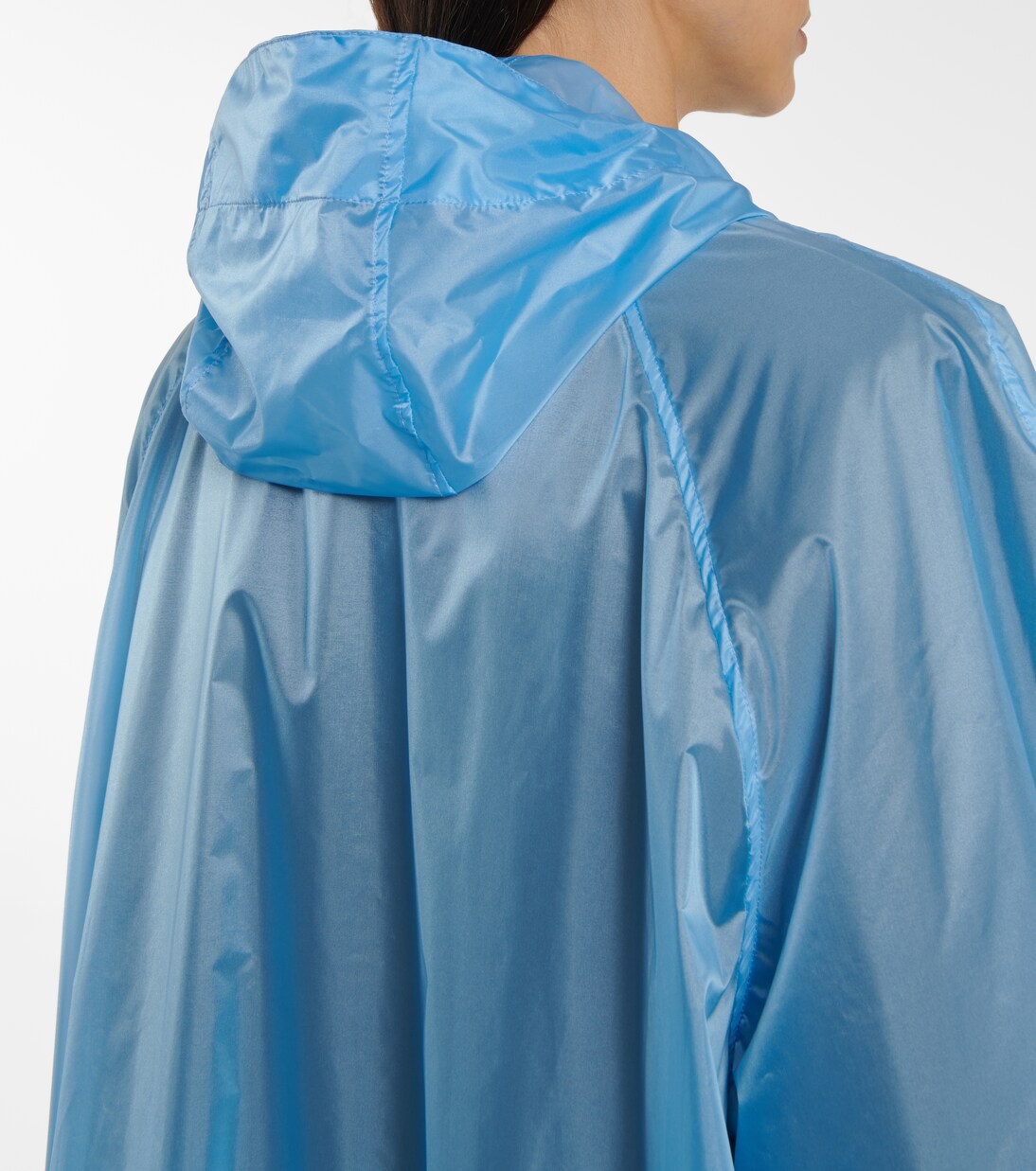 Impermeable con capucha | Wardrobe.NYC