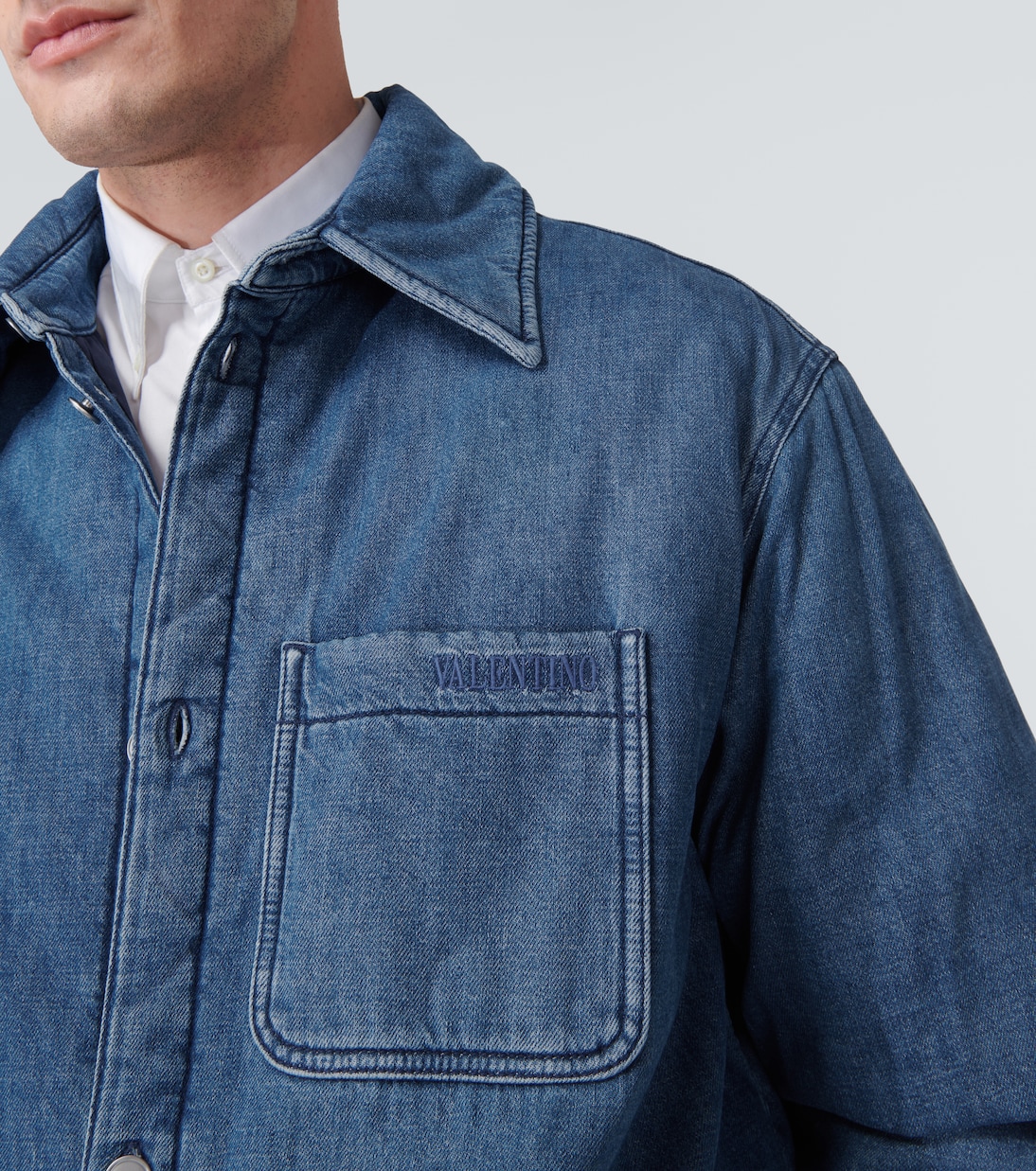Bestickte Hemdjacke aus Denim | Valentino