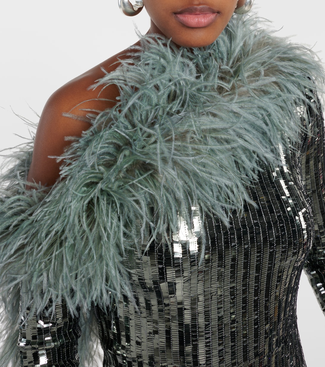 Robe Garbo Disco mit Pailletten und Federn | Taller Marmo