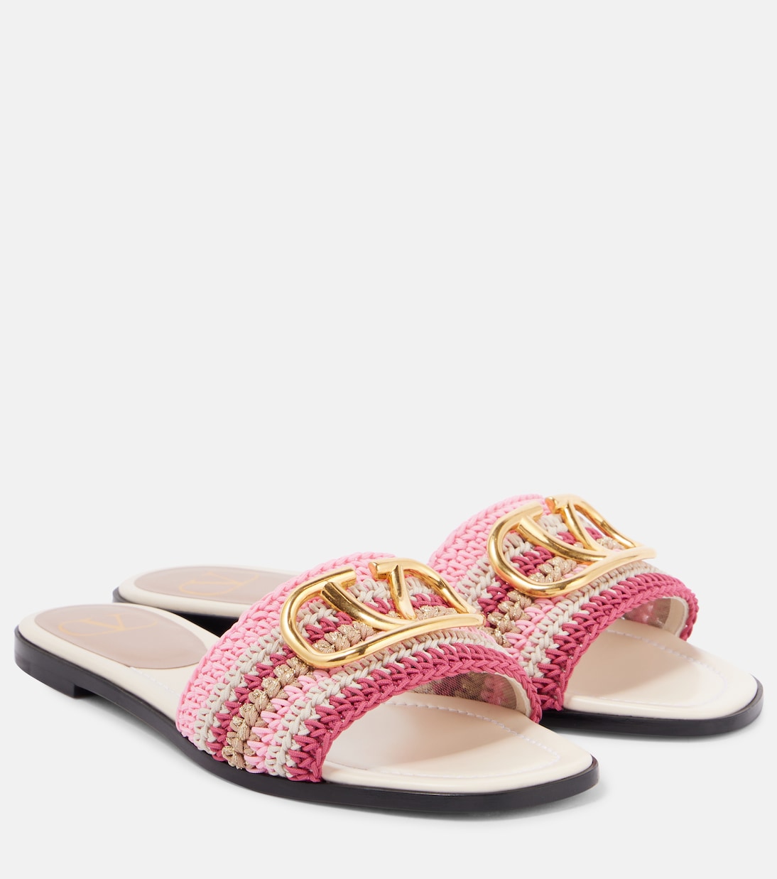 Scarpe crochet con logo V firmato Valentino Garavani, stile giovane e fresco