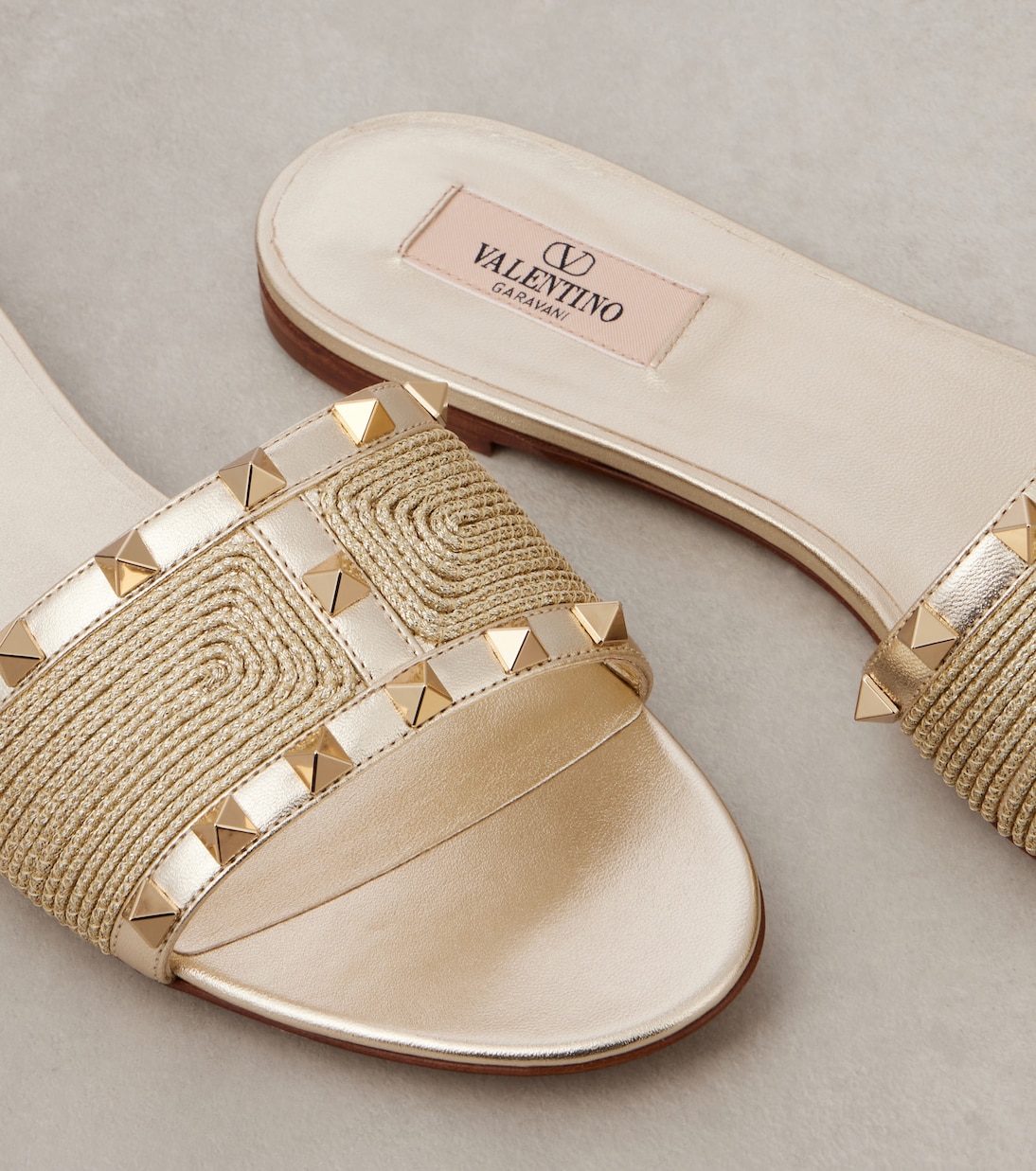 Scarpe comode Valentino Garavani con dettagli Rockstud in pelle metallizzata