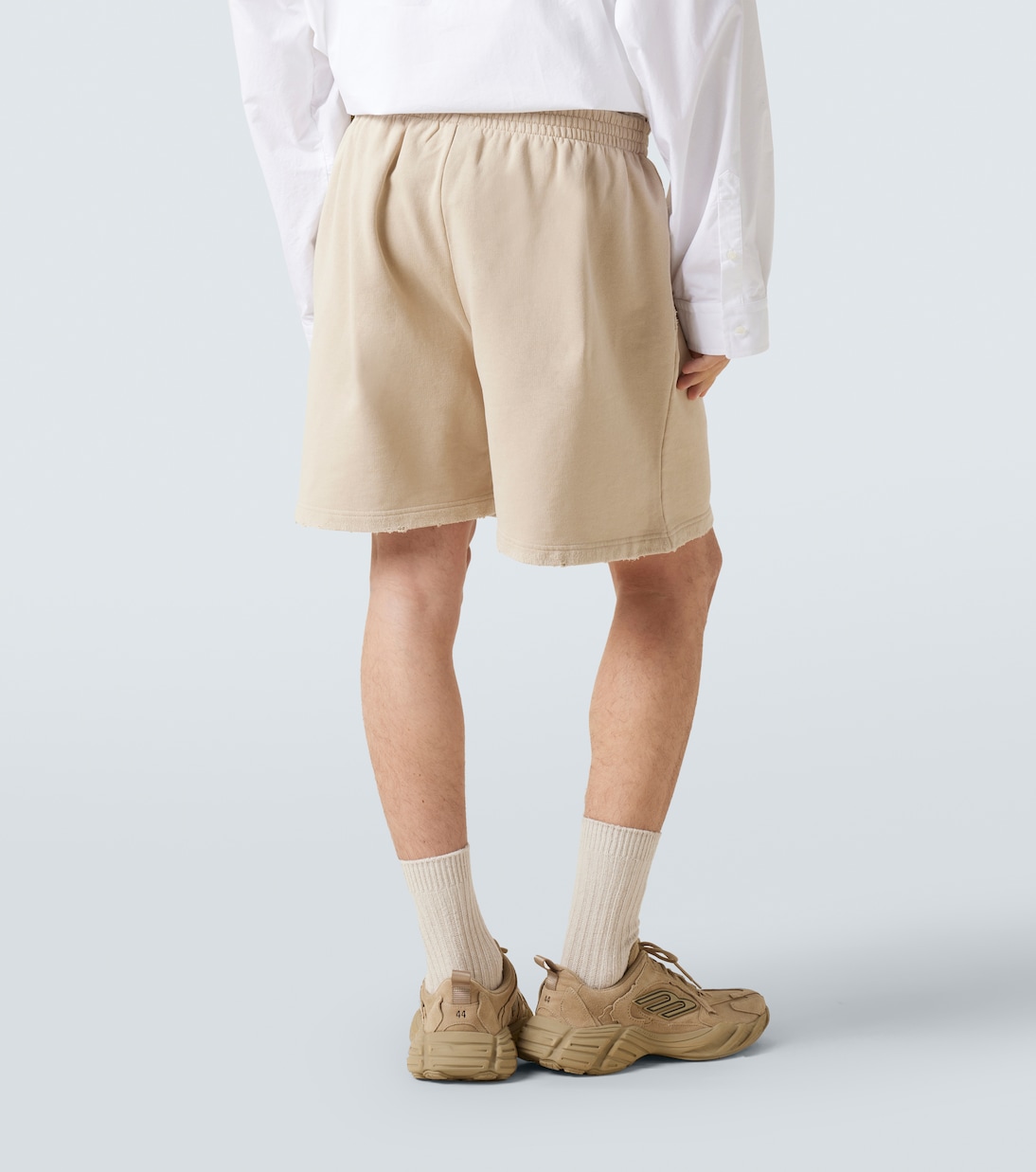 Back distressed logo cotton shorts | Balenciaga