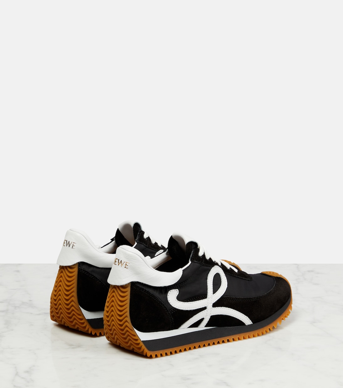 Sneakers Flow Runner mit Veloursleder | Loewe