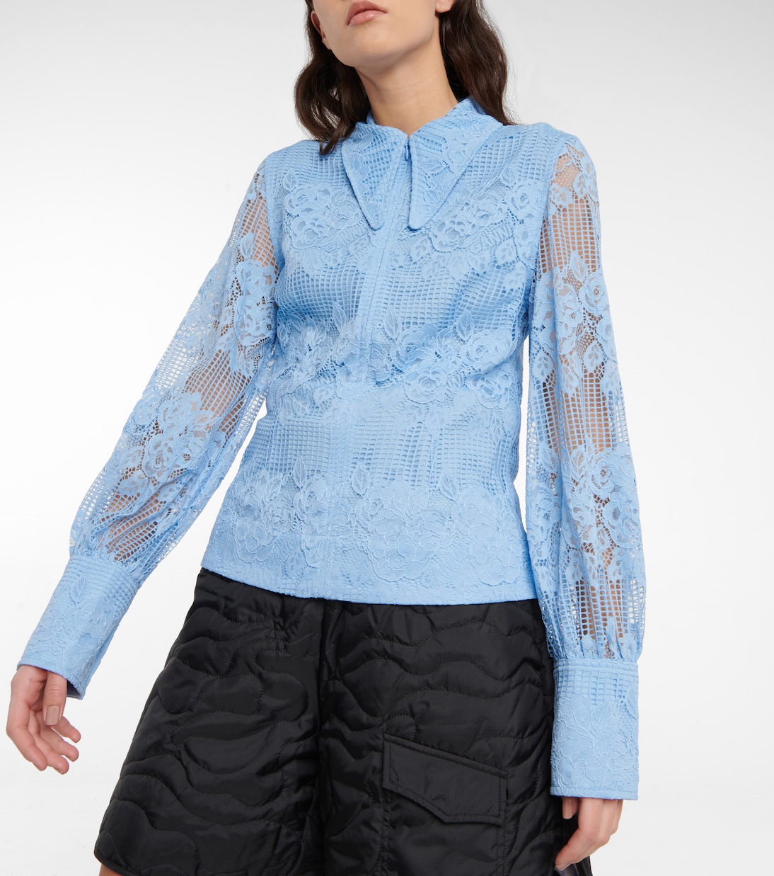 Blusa de encaje con cremallera | Ganni