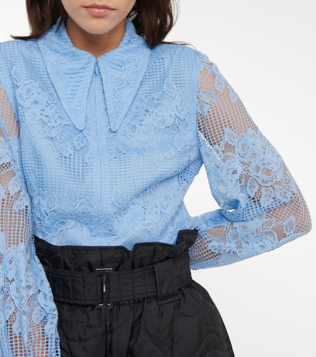 Blusa de encaje con cremallera | Ganni