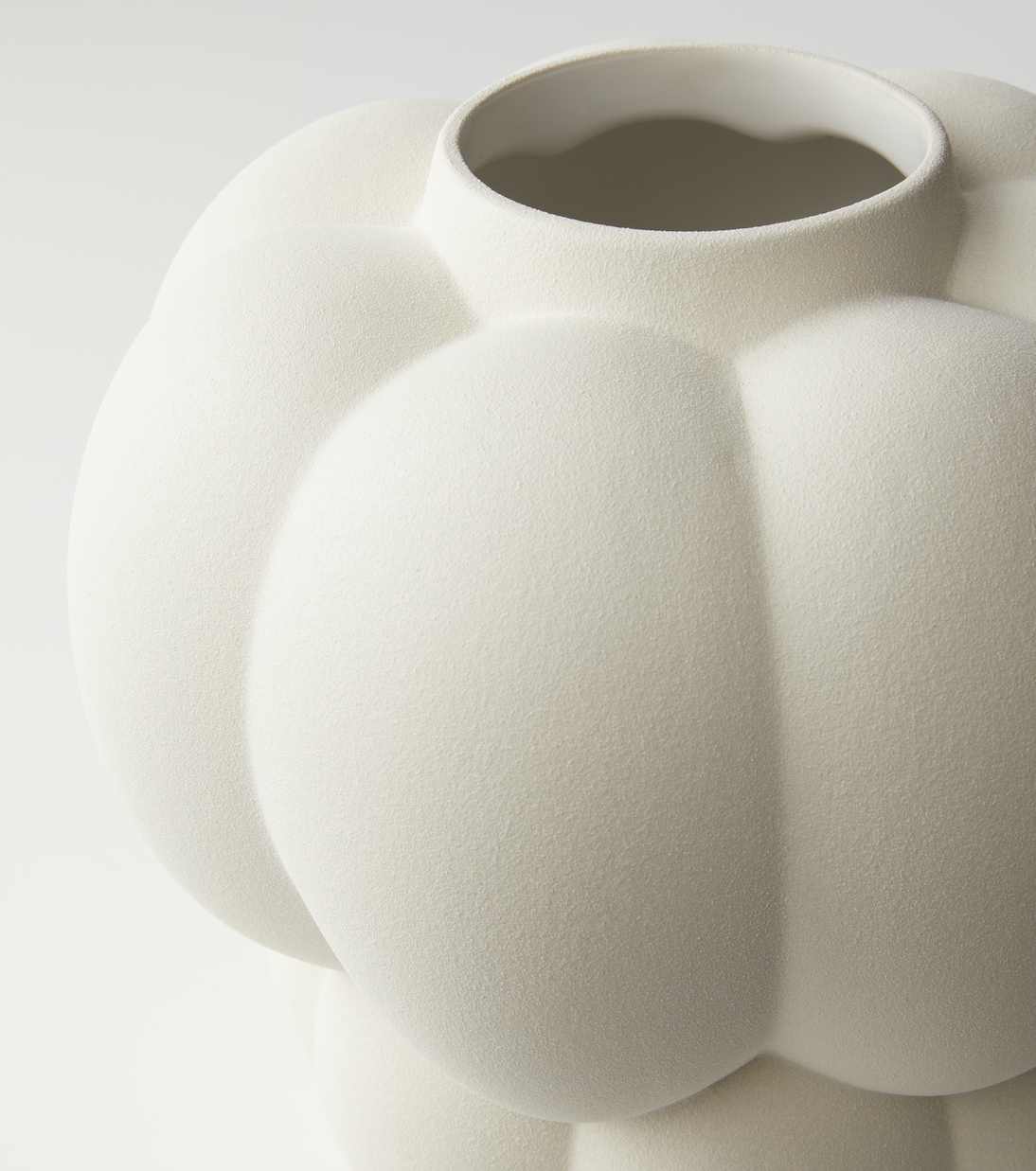 Uva Large vase | AYTM