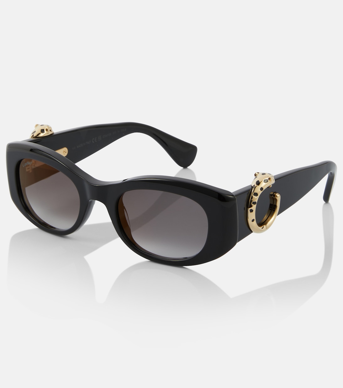 Occhiali da sole quadrati Panthère di Cartier, stile giovane e moderno