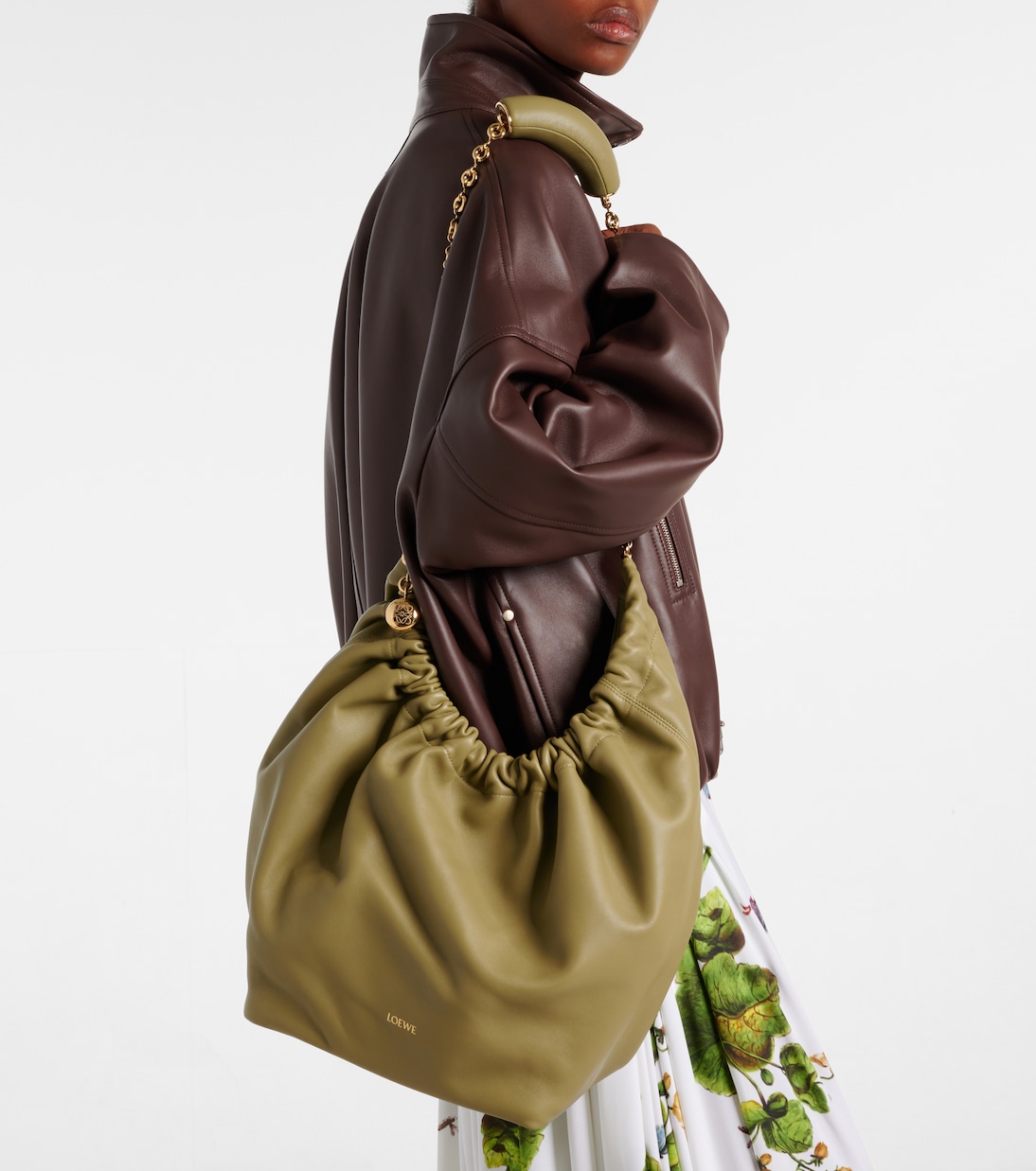 Squeeze Medium leather shoulder bag | Loewe