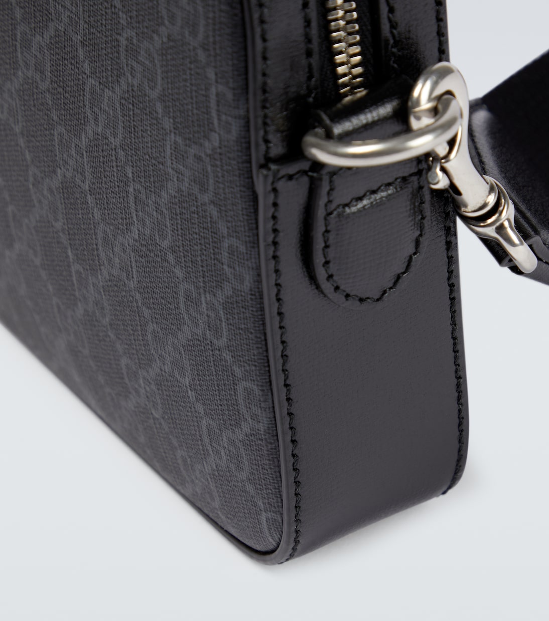 Gucci black clutch outlet