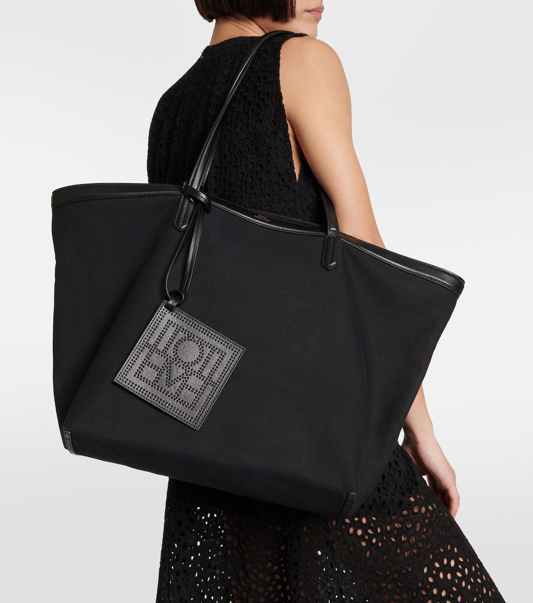 Canvas leather tote 2025