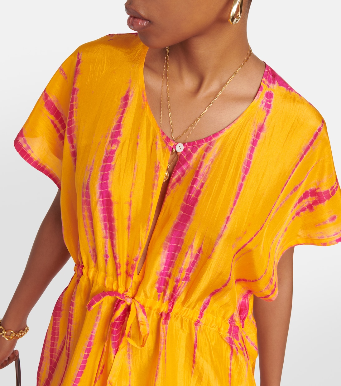 Bedruckter Kaftan aus Seide | Anna Kosturova