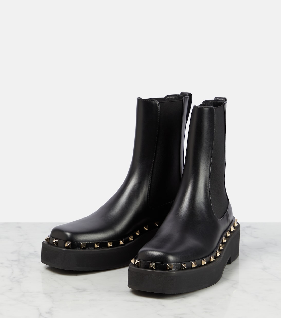 Rockstud leather Chelsea boots | Valentino Garavani