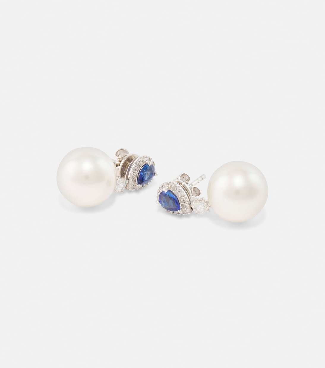 Orecchini in oro bianco 18kt con zaffiri, diamanti e perle - Eleganza giovanile BUCHERER