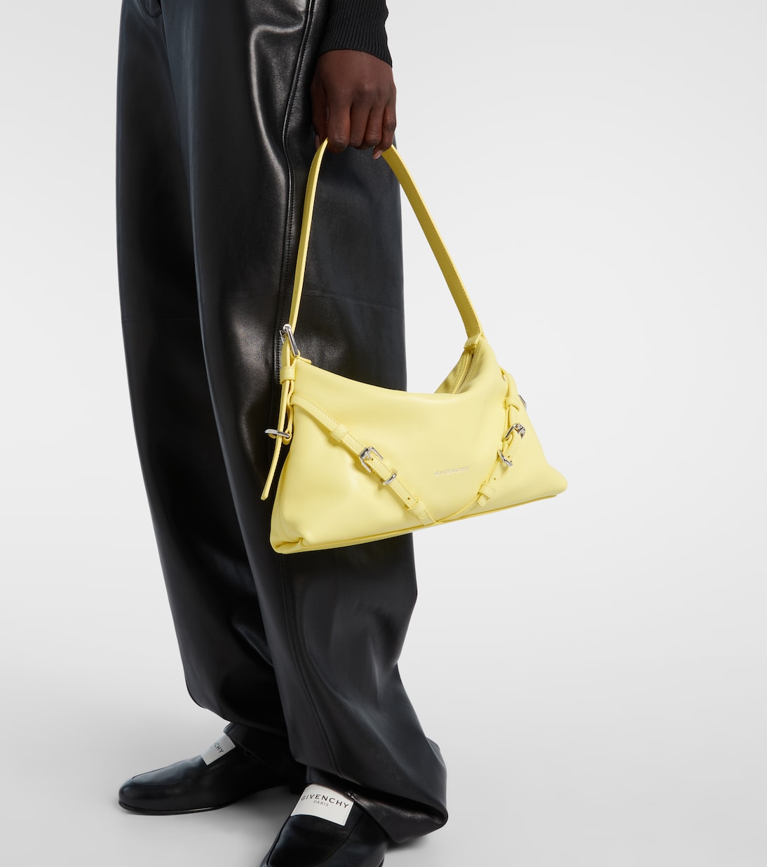 Voyou Mini leather shoulder bag | Givenchy