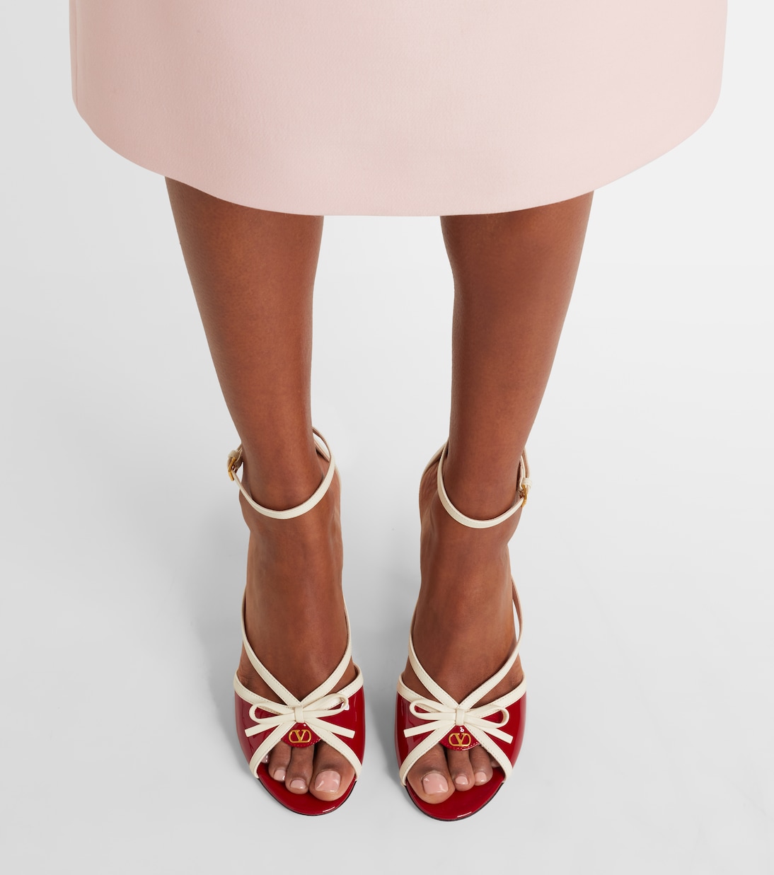 Bepointy 100 patent leather sandals | Valentino Garavani