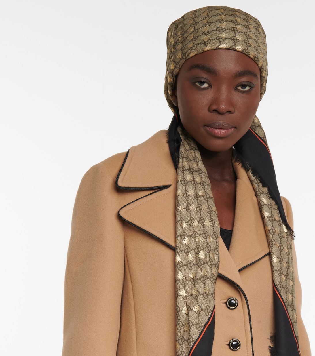 Sciarpa GUCCI GG in misto seta per giovani trendsetter