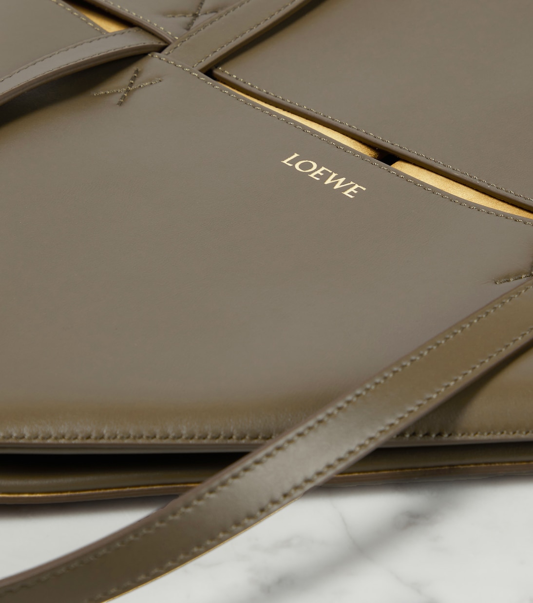 Borsa Puzzle Fold Medium in pelle | Loewe