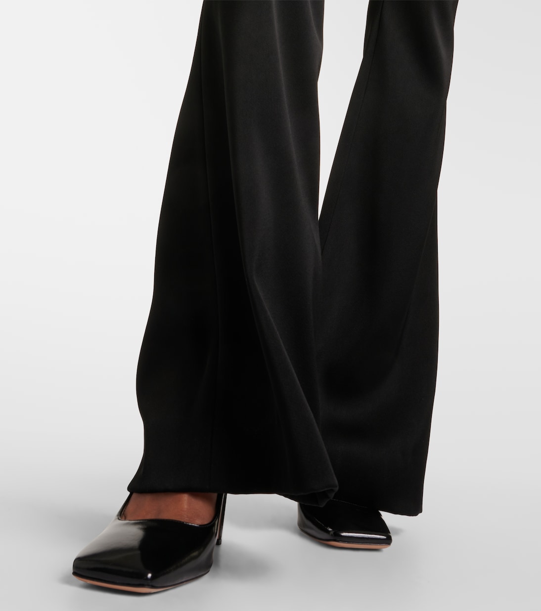 Mono flared con cuello halter | Galvan