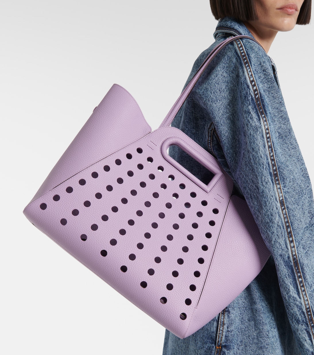 L' Airess MM convertible leather tote bag | Delvaux