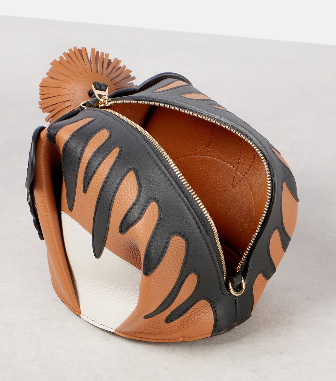 Paula's Ibiza - Clutch Tiger in pelle | Loewe